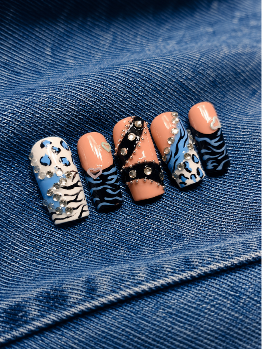 Press on Nail - Geo Blue